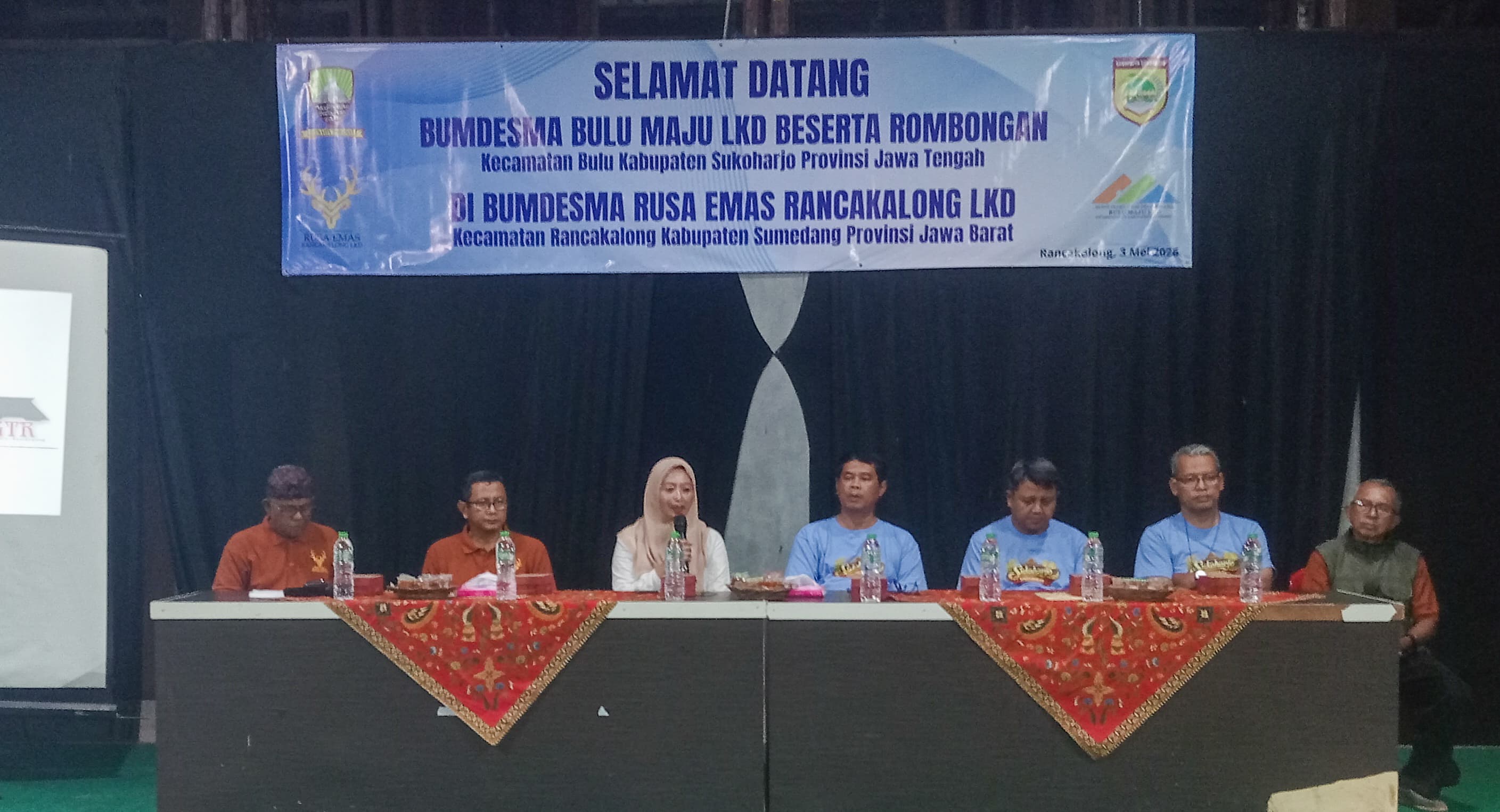 Studi Banding yang Menginspirasi: BUMDesma Bulu Maju LKD Sukoharjo Kunjungi Rusa Emas Rancakalong