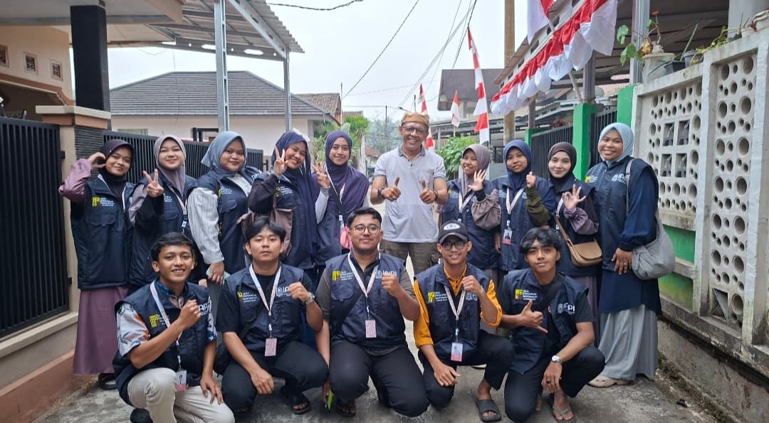SOSIALISASI DAN SILATURAHMI MPM IAI PERSIS GARUT PERERAT HUBUNGAN DENGAN WARGA DESA RANCAKALONG 