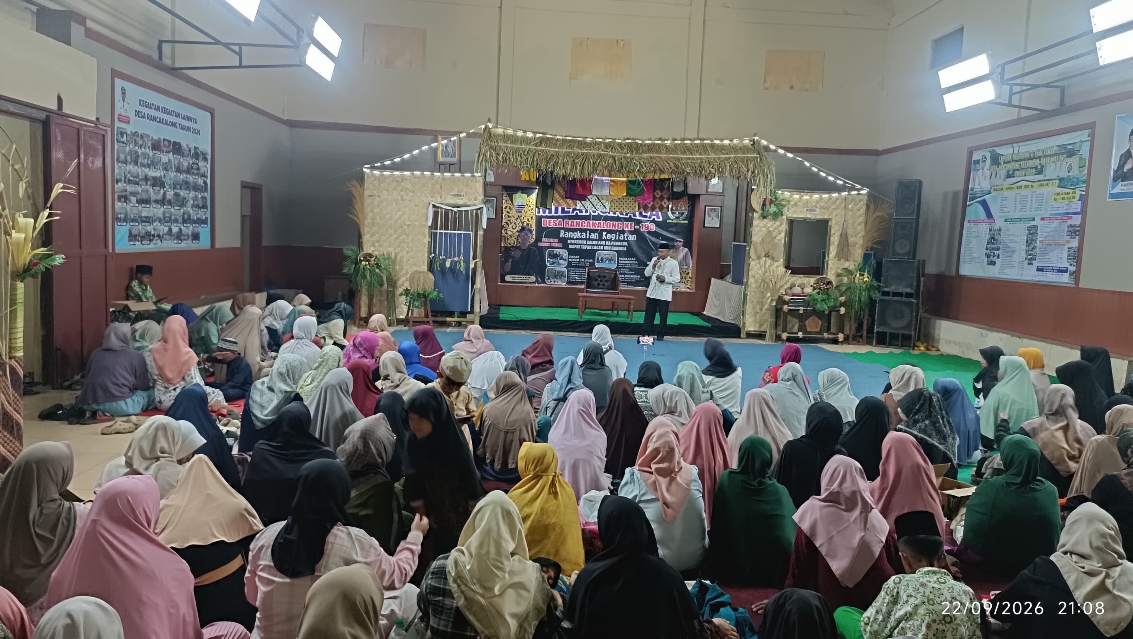 Kecamatan Rancakalong Lepas Kontingen Pawai Ta'aruf Menuju Pembukaan MTQ Kabupaten Sumedang ke-49