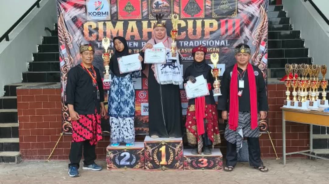 Dua Atlet Muda Asal Rancakalong Raih Juara III Panahan Tradisional Cimahi Cup 3 