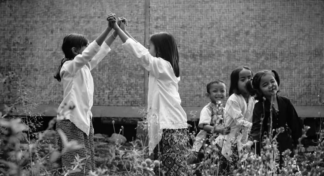 Sanggar Lugina Rancakalong: Menghidupkan Kembali Keceriaan Tempo Dulu