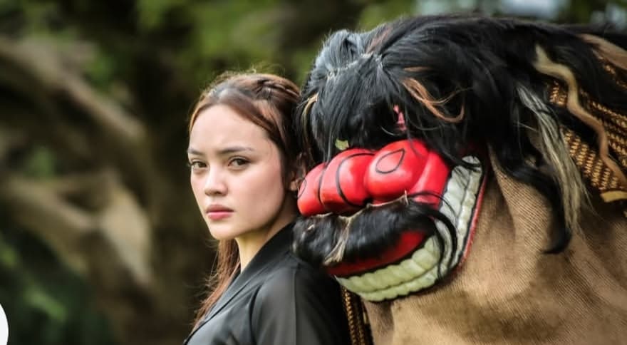 Bangbarongan: Ketika Tradisi dan Modernitas Berpadu dalam Satu Bingkai