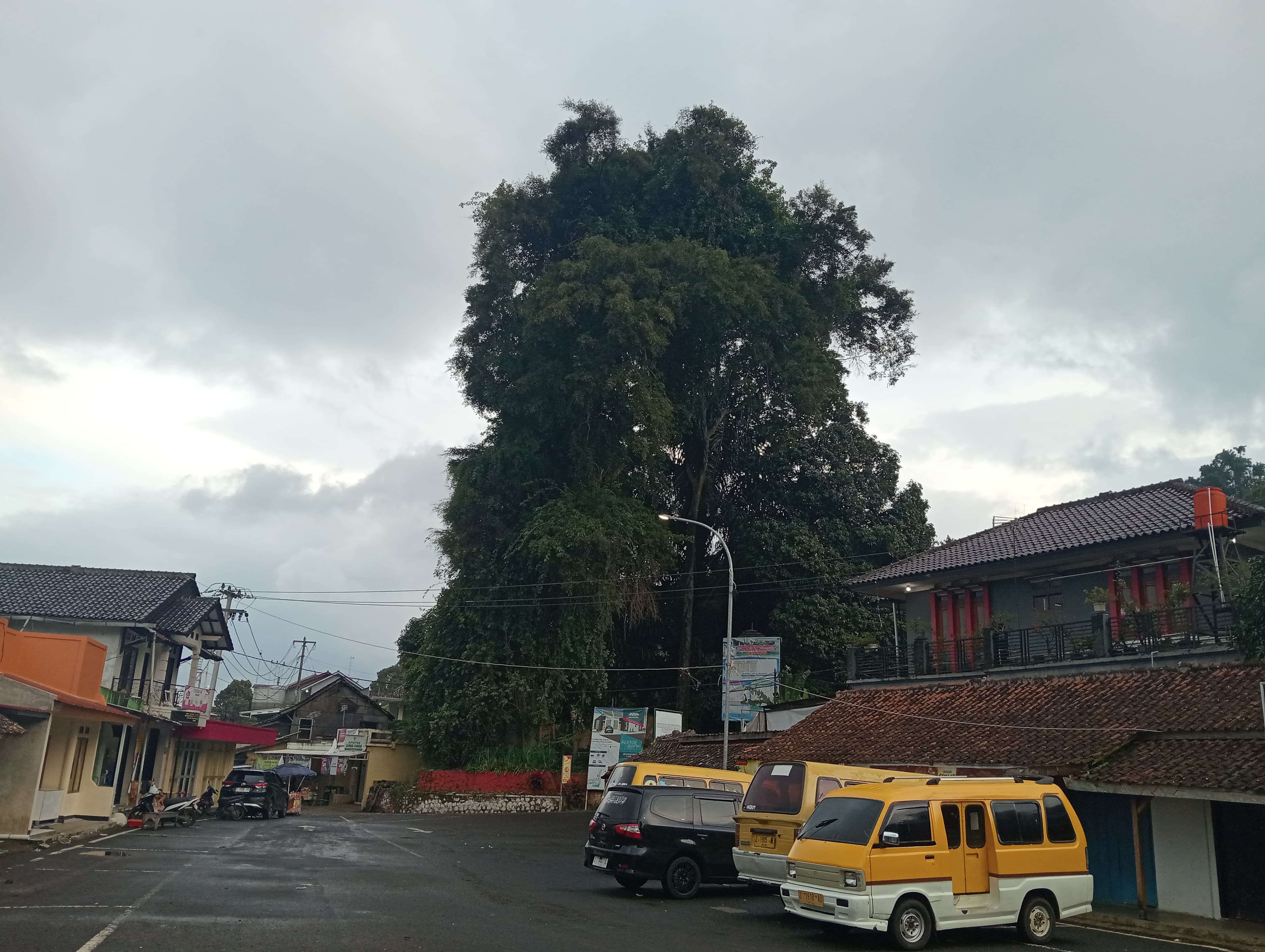 Bungur Rancakalong   Jejak Leluhur, Cahaya Spiritualitas di Tanah Sunda